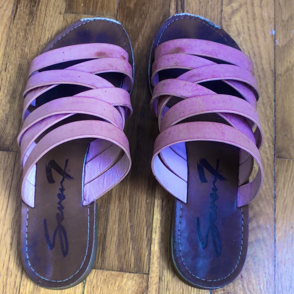 7 For All Mankind Pink Strappy Sandals Flats Slip-On Slides Mules 7 / 38 - Picture 3 of 4
